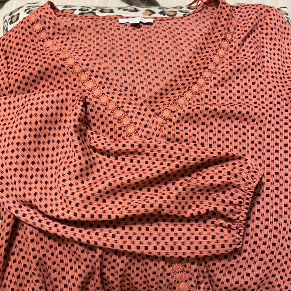 City Vibe flowy top